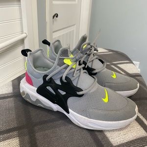 Nike React Presto Grade School Size 6